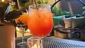 Raffaella Bar & Lounge